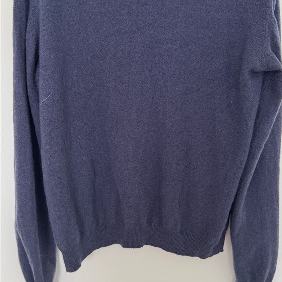 Joseph Abboud 100% Cashmere V-Neck Sweater, Blue - Size XL - Picture 4 of 5